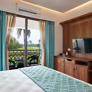 Garden View King Room
